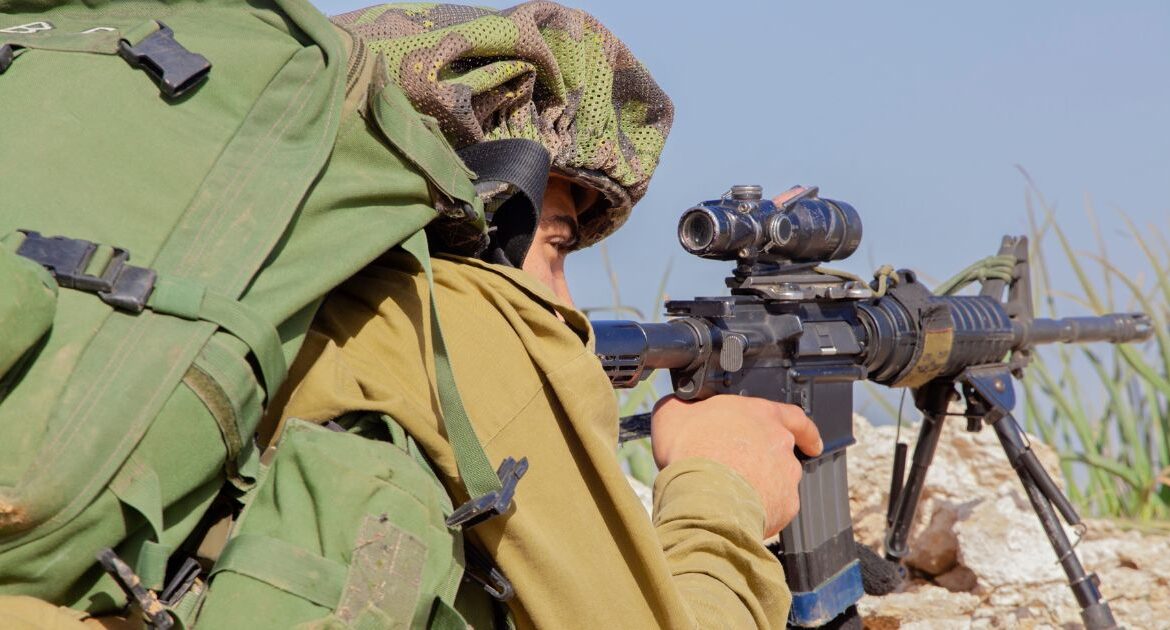 israel sniper trita shutterstock