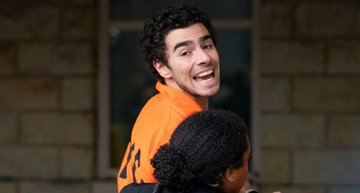 Suspect Luigi Mangione is taken into the Blair County Courthouse on Tuesday, Dec. 10, 2024, in Hollidaysburg, Pa. (Benjamin B. Braun/Pittsburgh Post-Gazette via AP)