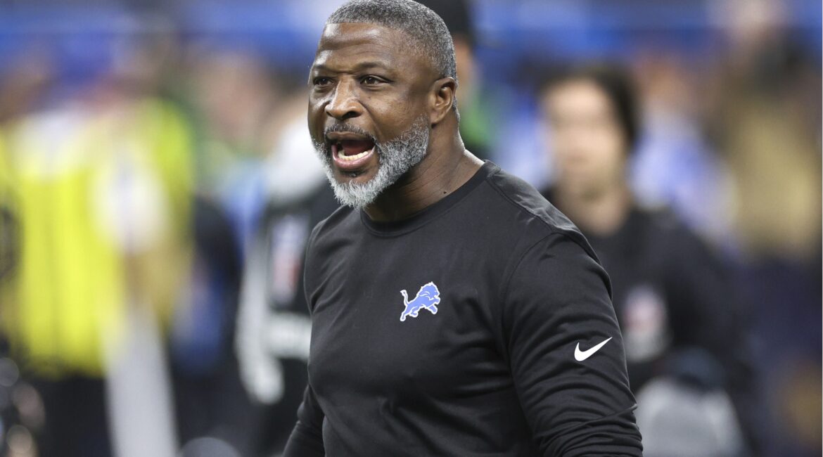 Jets Hire Aaron Glenn as New Coach