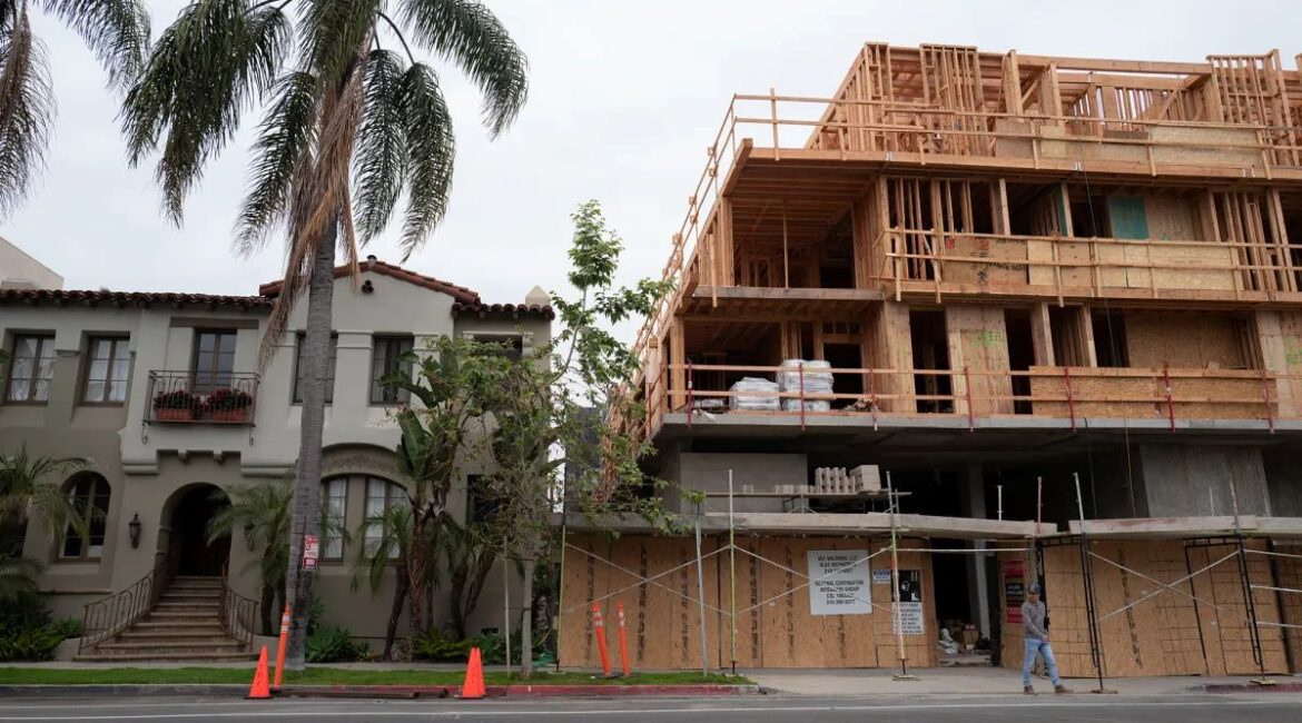 Santa Monica Apartment Construction