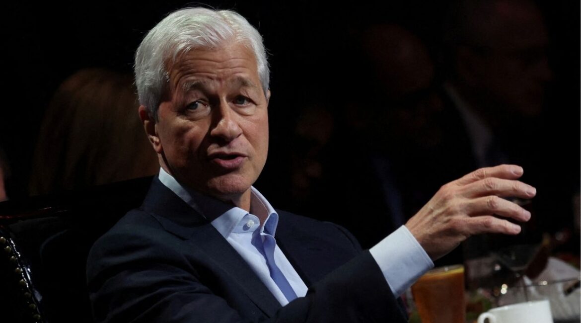Jamie Dimon, Chairman and Chief Executive officer (CEO) of JPMorgan Chase & Co. (JPM) speaks to the Economic Club of New York in Manhattan in New York City, U.S., April 23, 2024. (REUTERS File)