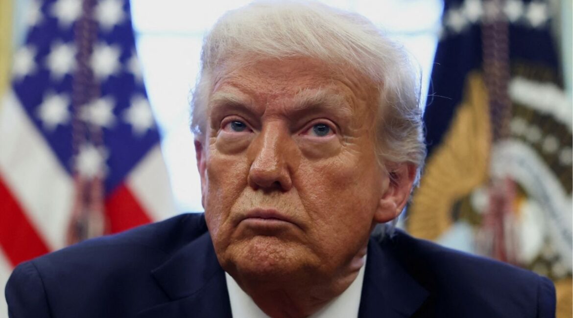 President Donald Trump looks on on the day he signs executive orders in the Oval Office at the White House in Washington, D.C., U.S., April 17, 2025. (REUTERS/Evelyn Hockstein)