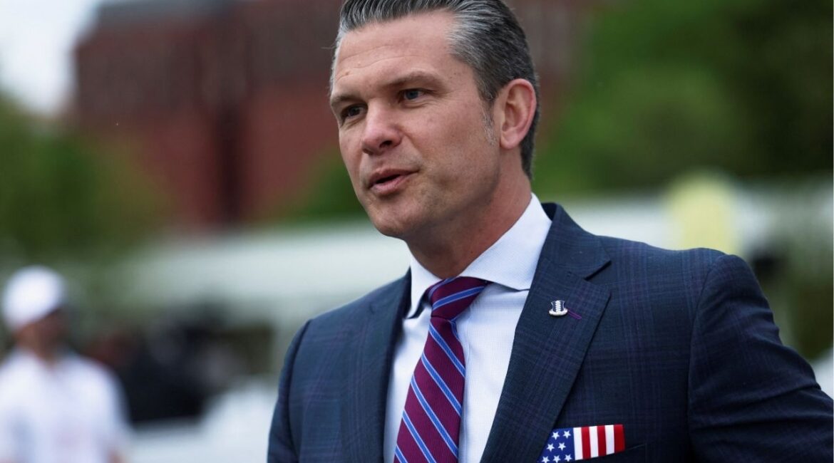 Secretary of Defense Pete Hegseth attends the annual White House Easter Egg Roll event, on the South Lawn of the White House in Washington, D.C., U.S., April 21, 2025. (REUTERS/Leah Millis)