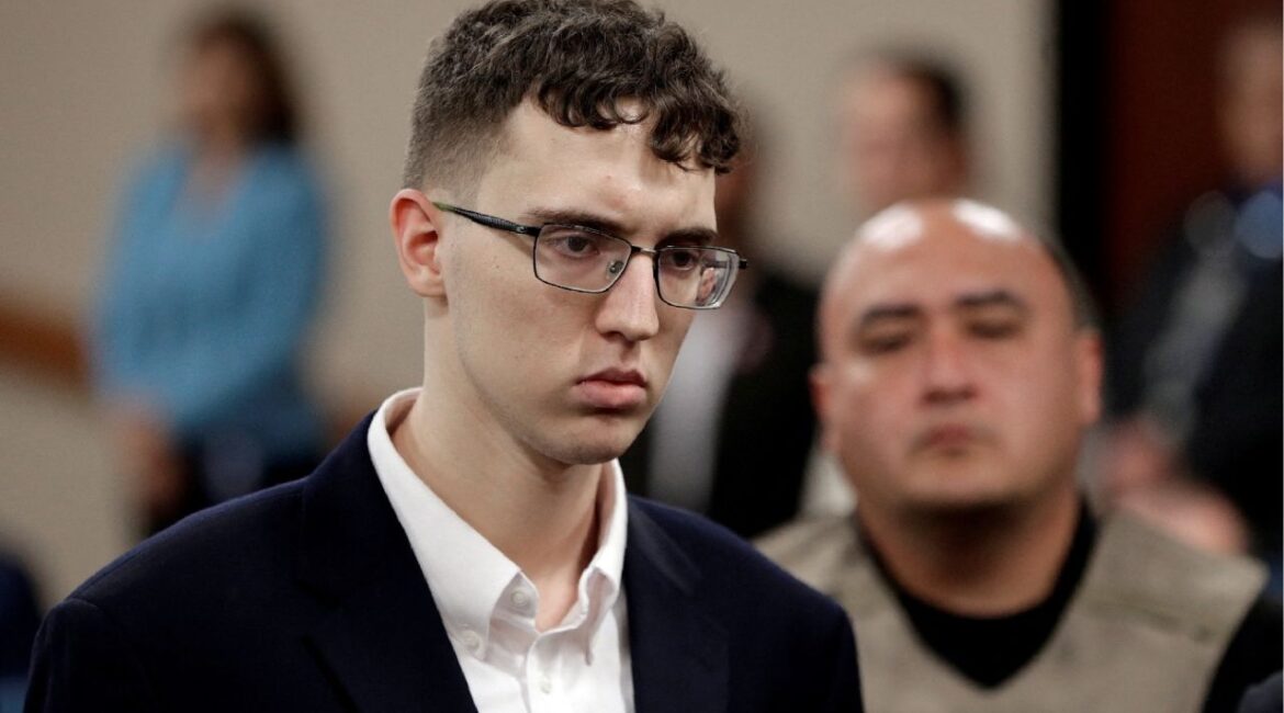 El Paso Walmart mass shooter Patrick Crusius, a 21-year-old male from Allen, Texas, accused of killing 22 and injuring 25, is arraigned, in El Paso, Texas, U.S. October 10, 2019. (Mark Lambie/Pool via REUTERS/File Photo)