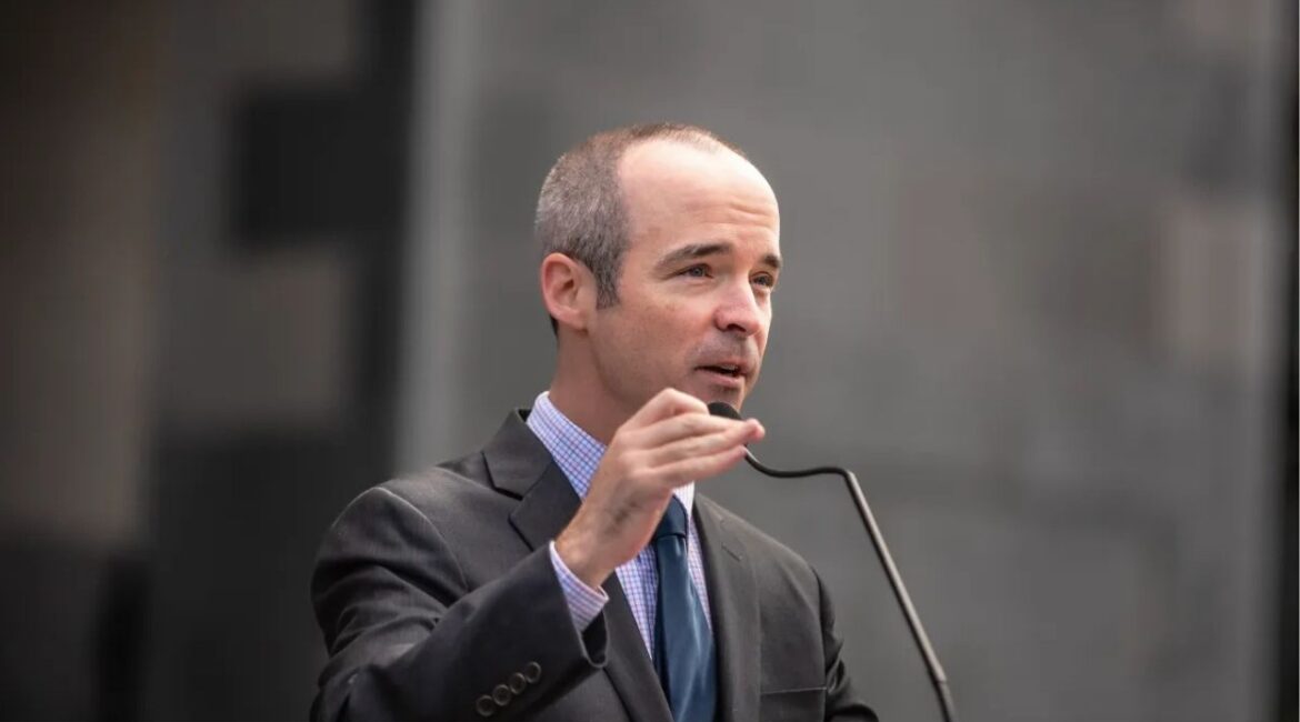 Assemblymember Joe Patterson speaks at a press conference before a swearing-in ceremony for newly elected Republican representatives at the state Capitol in Sacramento on Dec. 5, 2022. Photo by Rahul Lal, CalMatters