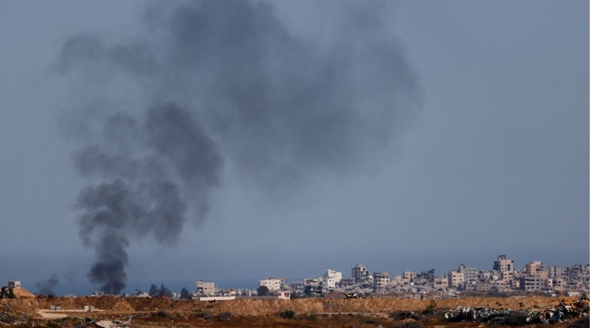Smoke rises from Gaza, as seen from the Israel, May 6, 2025. (REUTERS/Amir Cohen)