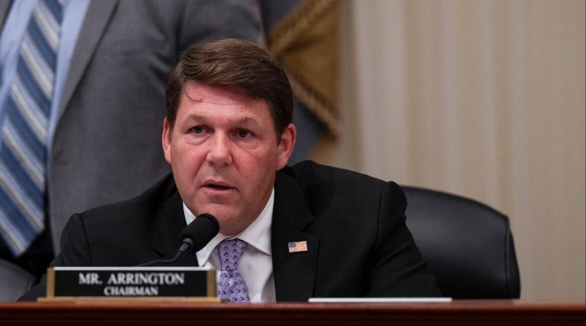 Chairman U.S. Rep. Jodey Arrington (R-TX) attends a House Budget Committee meeting as the committee votes to advance U.S. President Donald Trump's sweeping tax-cut bill in a rare Sunday night session, on Capitol Hill in Washington, D.C., U.S., May 18, 2025. REUTERS/Annabelle Gordon