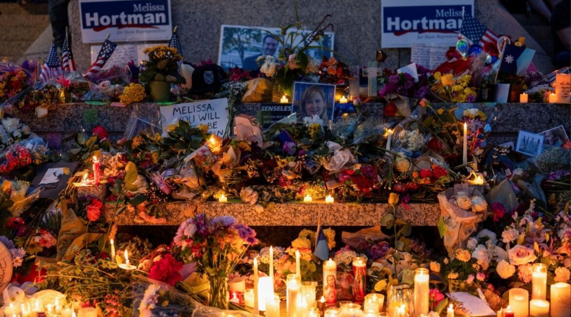 Candles and flowers adorn a memorial outside the Minnesota State Capitol following the killing of Democratic state assemblywoman Melissa Hortman and her husband Mark, in St. Paul, Minnesota, U.S., June 18, 2025. (Reuters/Tim Evans)
