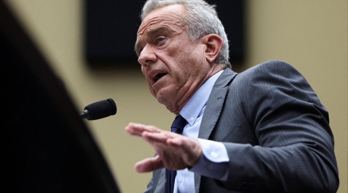 U.S. Health and Human Services (HHS) Secretary Robert F. Kennedy Jr. testifies before a House Energy and Commerce Health Subcommittee hearing on U.S. President Donald Trump's budget request for the Department of Health and Human Services, on Capitol Hill in Washington, D.C., U.S., June 24, 2025. (Reuters/Evelyn Hockstein)