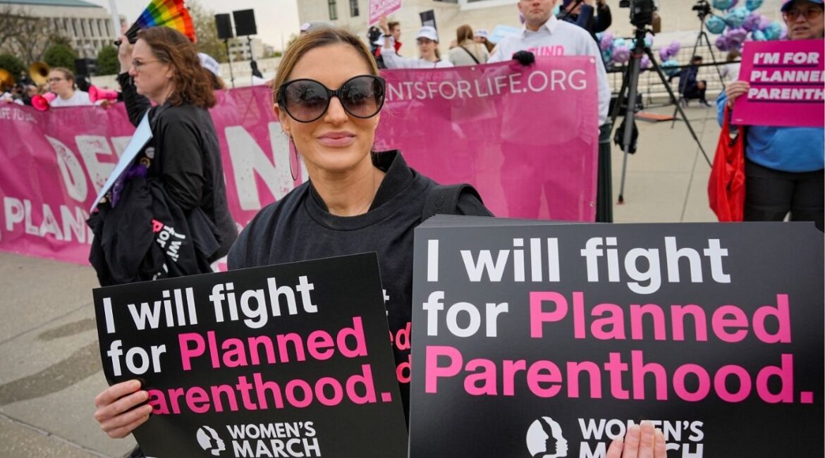 Activists for Planned Parenthood demonstrate as the U.S. Supreme Court hears oral arguments in South Carolina's bid to cut off public funding to Planned Parenthood, in Washington, D.C., U.S., April 2, 2025. (Reuters File)