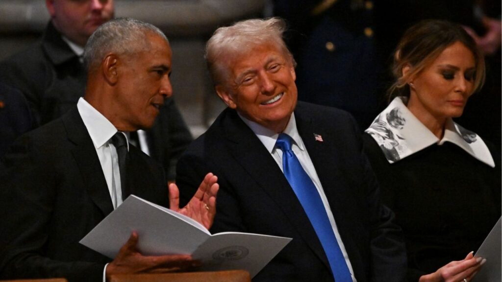 Former U.S. President Barack Obama and U.S. President-elect Donald Trump speak at an event in Washington, D.C. on January 9, 2025. (Reuters File)