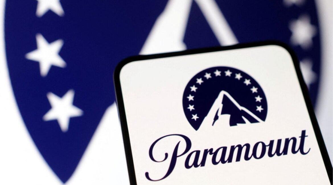 Paramount Global logo is seen in this illustration taken December 17, 2024. REUTERS/Dado Ruvic/Illustration