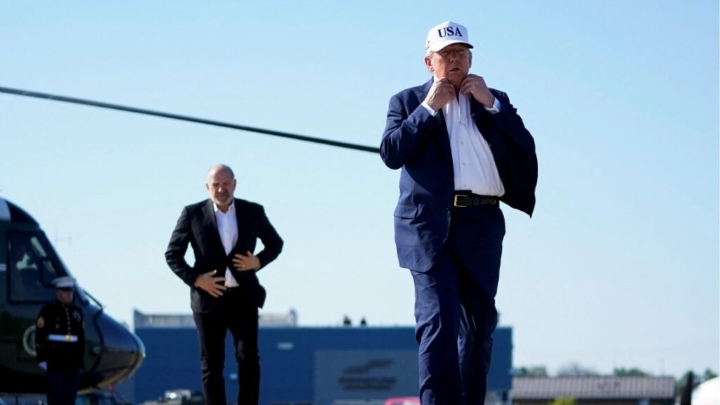 President Donald Trump and U.S. Secretary of Commerce Howard Lutnick, walk on the tarmac at Morristown Airport, in Morristown, New Jersey, U.S., July 6, 2025. (Reuters File)