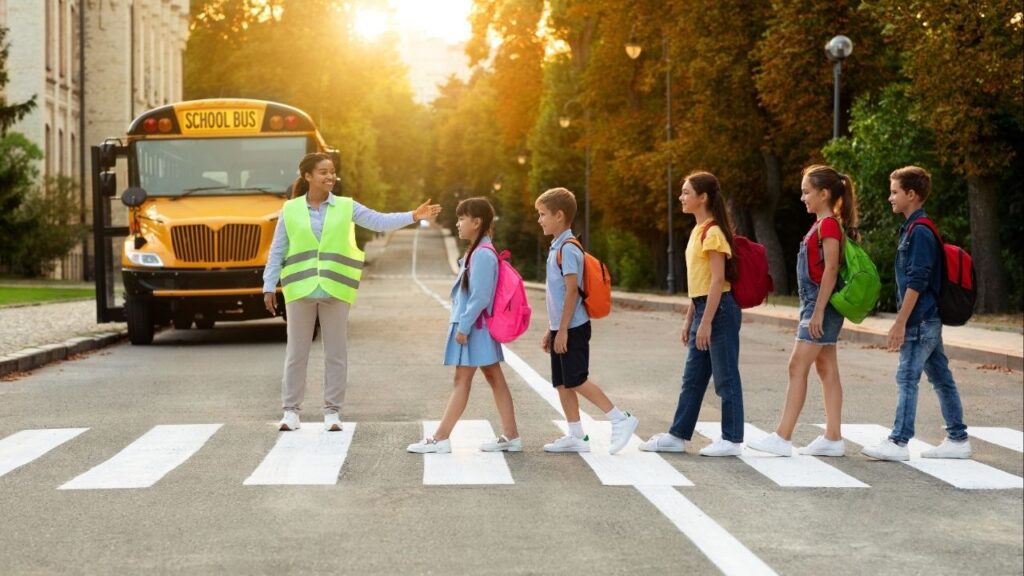 Fresno police are reminding drivers to slow down, follow parking rules and be cautious in school zones as back-to-school traffic increases. (Shutterstock)