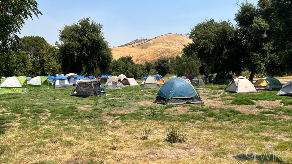 tents at avocado lake
